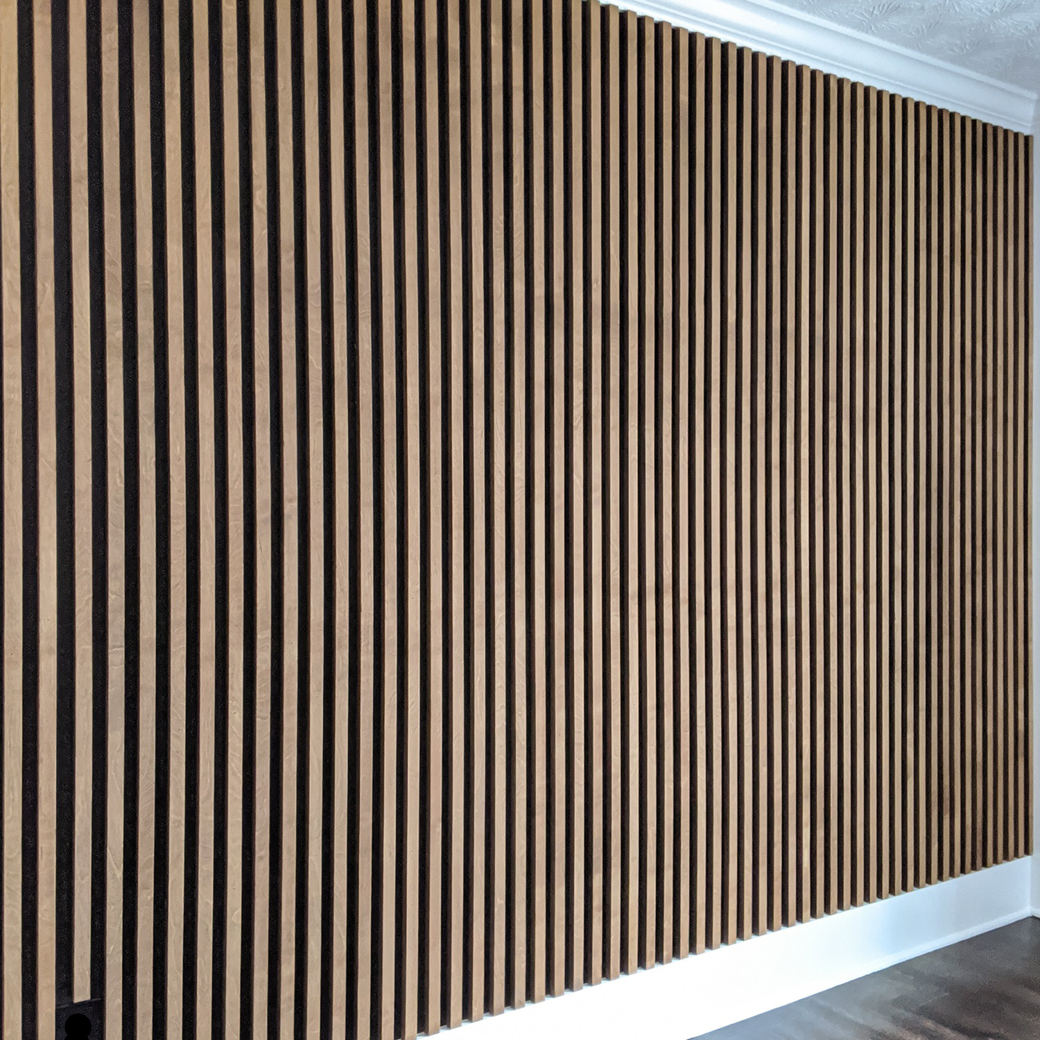 Contemporary Oak Wood Slat Panel for Hotel Office